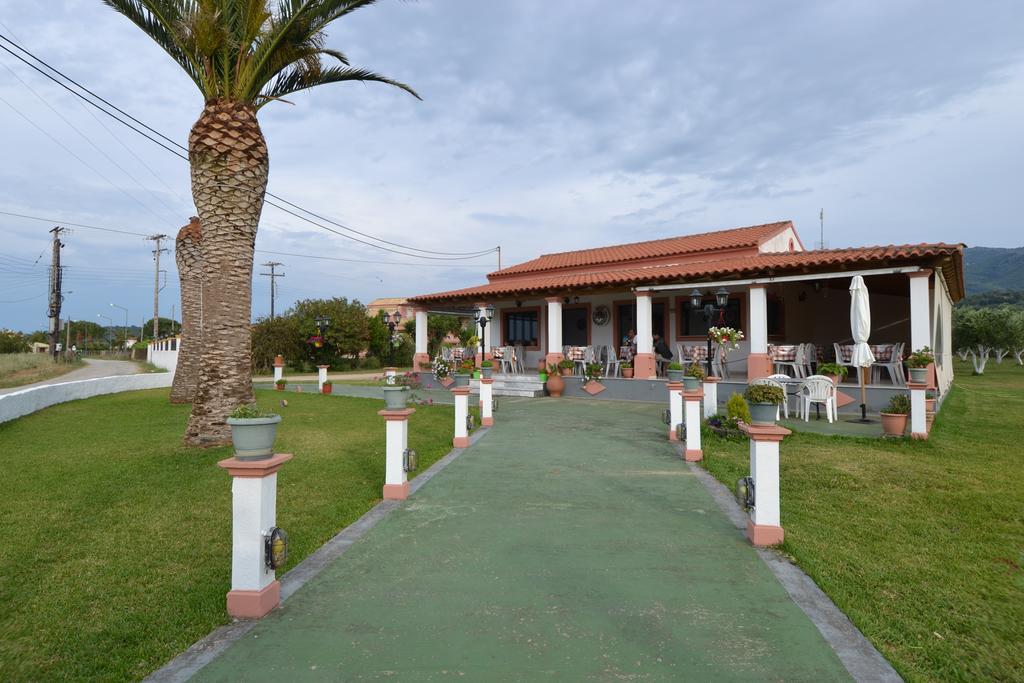 Liberty'S Studios Almiros Beach ห้อง รูปภาพ