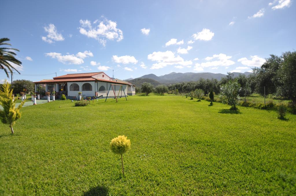 Liberty'S Studios Almiros Beach ภายนอก รูปภาพ
