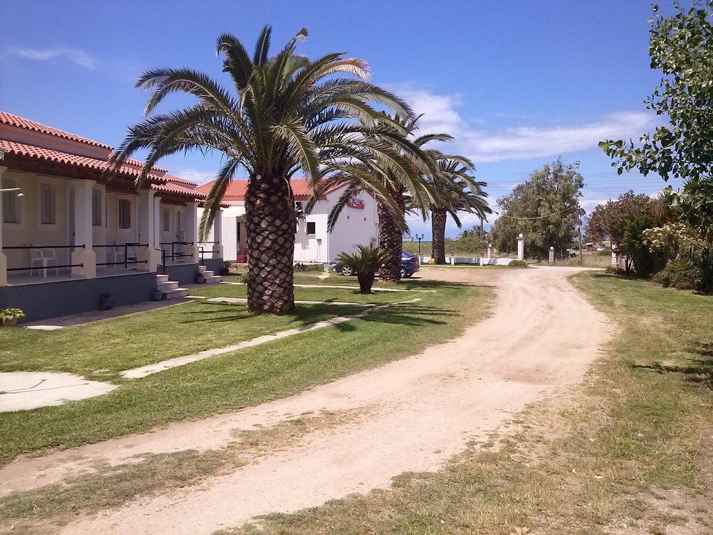 Liberty'S Studios Almiros Beach ภายนอก รูปภาพ