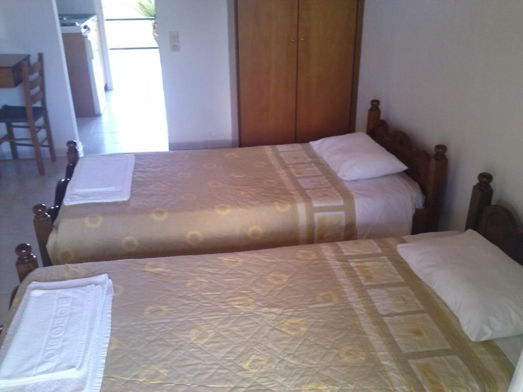 Liberty'S Studios Almiros Beach ภายนอก รูปภาพ